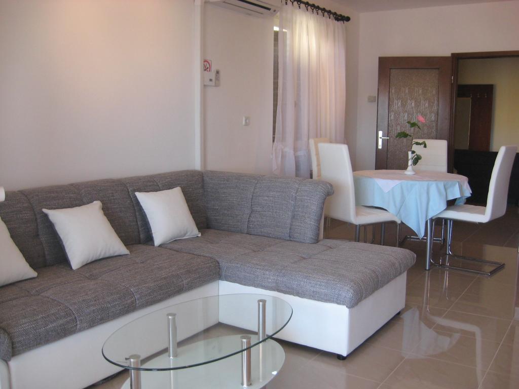 Apartments Silmare Rabac Buitenkant foto