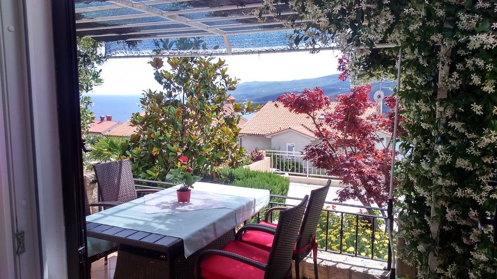 Apartments Silmare Rabac Buitenkant foto
