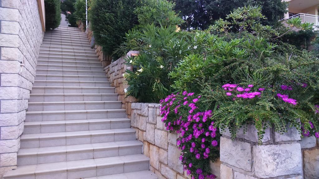 Apartments Silmare Rabac Buitenkant foto